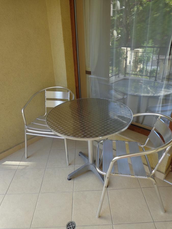 Comfort Zamenhof Varna Exterior photo
