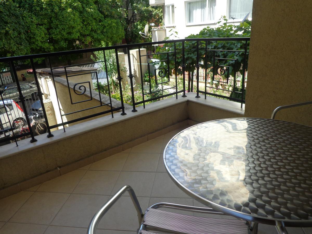 Comfort Zamenhof Varna Exterior photo